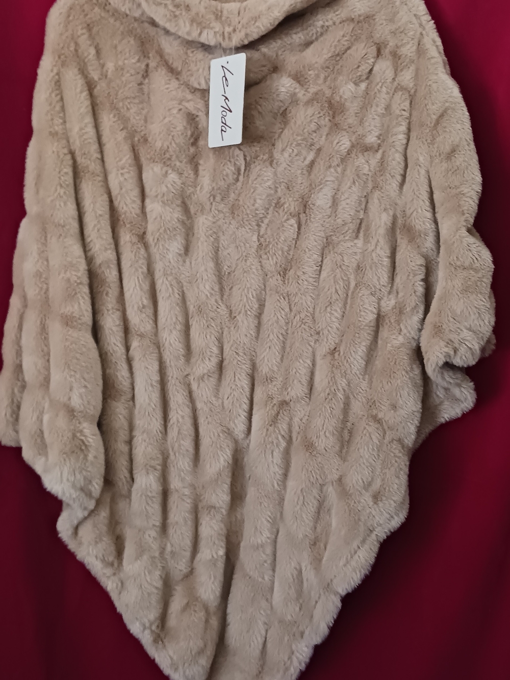 NEW Moda Beige Faux Fur Poncho Cape